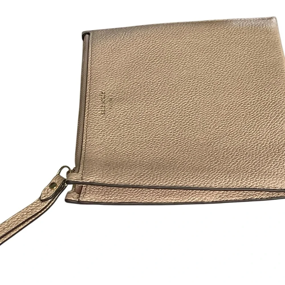 Kate Spade New‎ York Wristlet Clutch Pink Beige Leather Zip Top Purse Bag